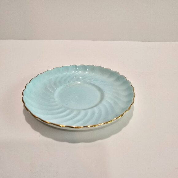 Aynsley - Soft Robin Egg Blue Swirling Fluted Vintage Saucer - Picture 2 of 5